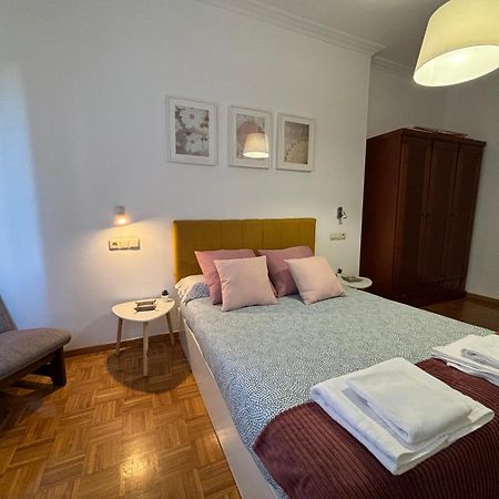 Alojamiento Rey Davina Apartment Vilagarcia de Arousa Exterior photo
